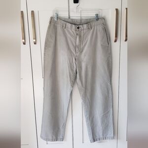 L.L. Bean Chinos Mens 32x30 Light Gray Classic Fit Cotton Stretch